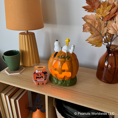 Scentsy & Peanuts Collaboration with Snoopy & Woodstock
