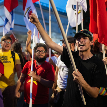 Hacé posible la esperanza, elegí Revolución