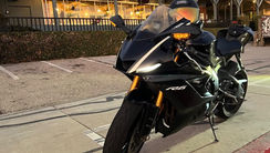 superbike, motorcycle rentals in LA