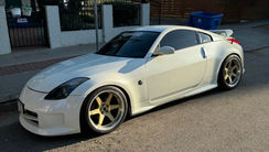 White Nissan Sports Car ready for rentals and productions in SoCal!