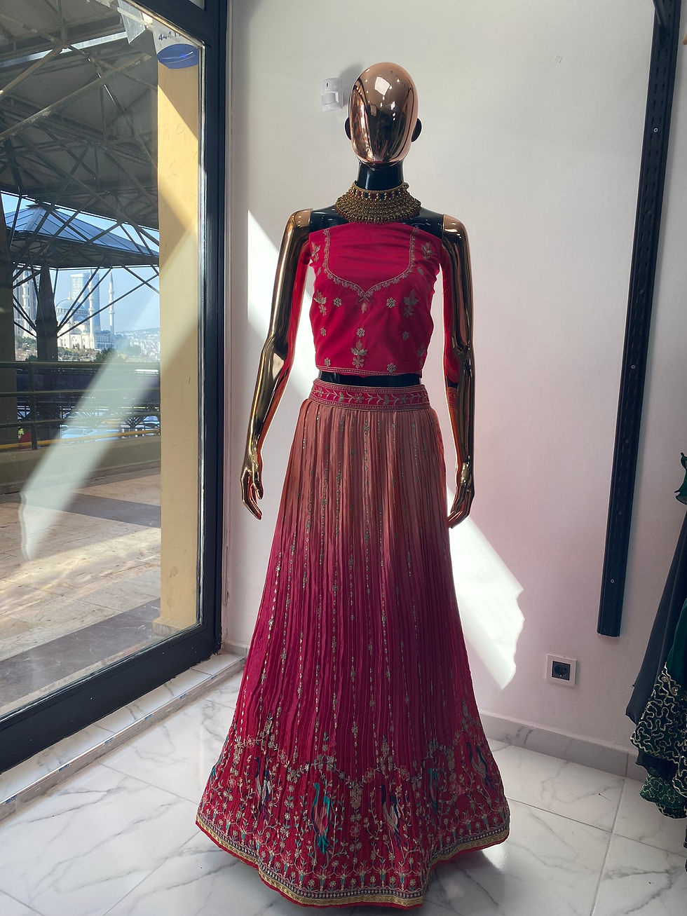 Küçük resim: Hint Elbisesi