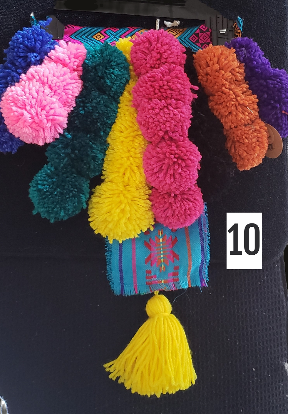 Thumbnail: Neck Garland with decorative panel