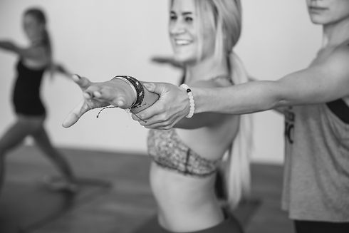 THEHOTBOXYOGA_2015_1304-QUICK PRESET_250