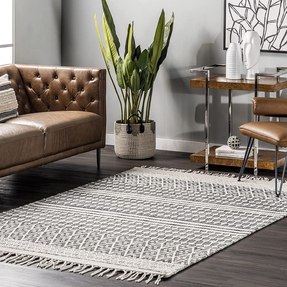 CHEAP nuLOOM Esther Hand Loomed Textured Wool Tassel Area Rug Deals