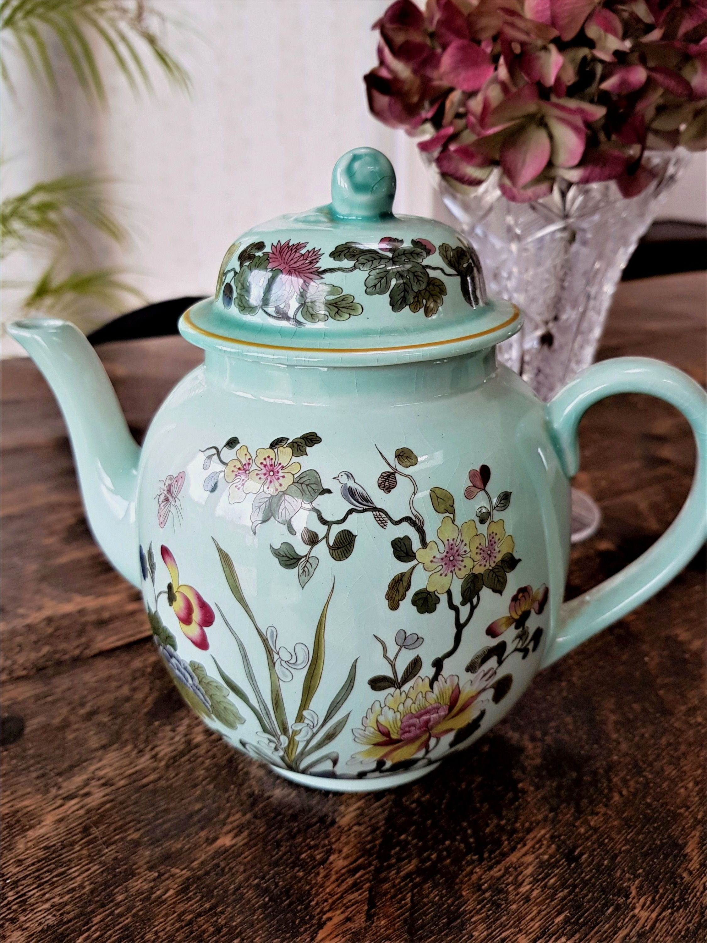 Adams Calyxware Ming Jade teapot