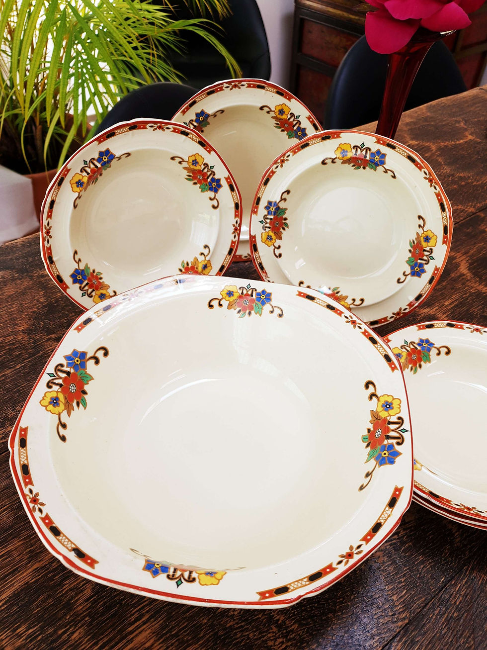 Exquisite set of large, octagonal, dessert bowl with 6 smaller bowls by Palissey