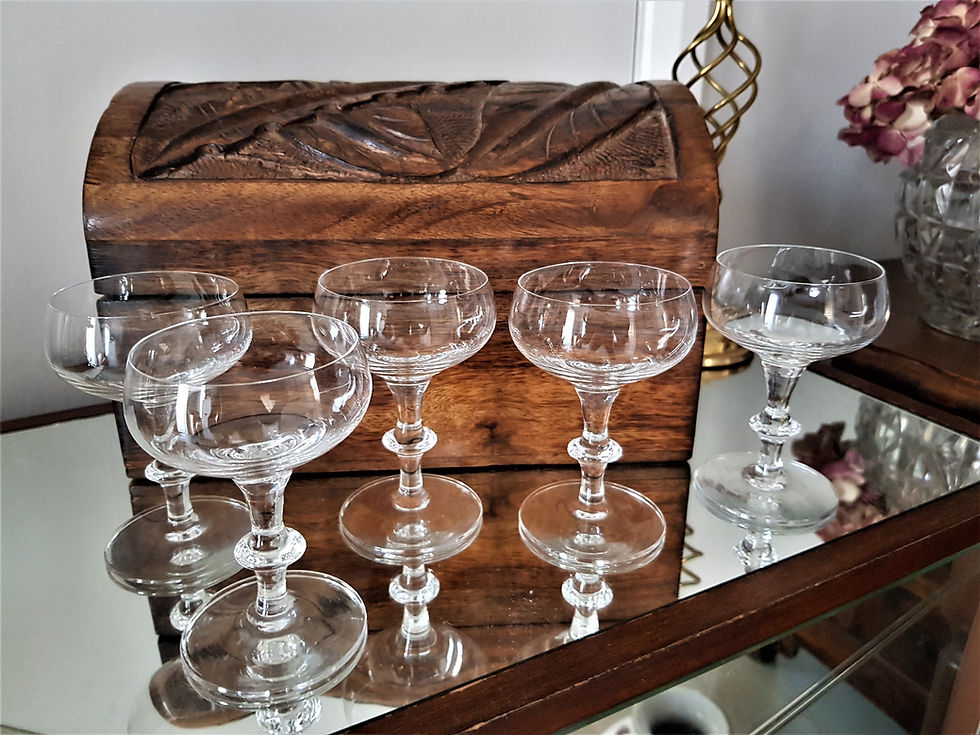Thumbnail: Set of 5 fine crystal liqueur or port glasses
