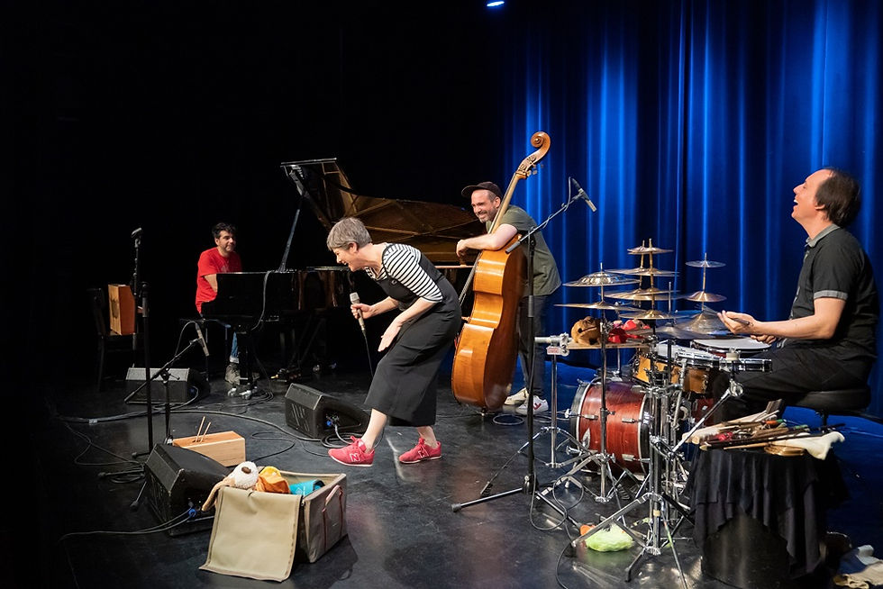 Frächdächs live kleiner © Beat Allgaier Anderhub
