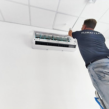 montaż klimatyzacji_edited.jpg