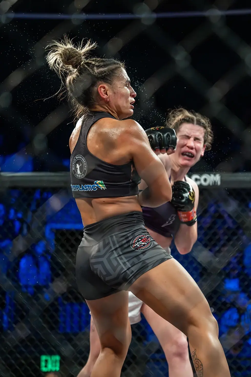 invicta-fc-mma-v0-p3ussvr05rmf1.webp