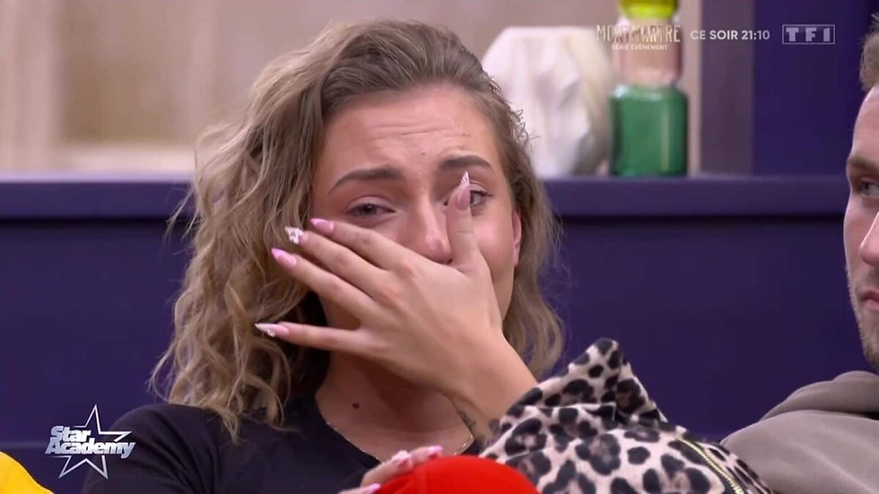 "Ils m’ont informée, au cas où je connaissais quelqu’un" : Léa bouleversée au château de la Star Academy après les événements survenus à Crans-Montana