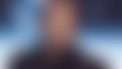 "Je regrette un peu…" : quand Nikos Aliagas quitte l’ombre pour affronter la lumière dans The Voice, une surprise aussi inattendue qu’émouvante