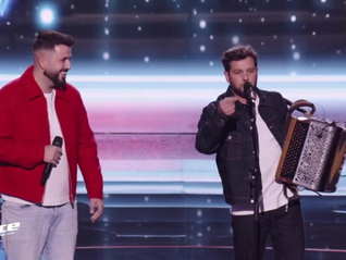 The Voice 2026 : Claudio Capéo arrive sans prévenir sur le plateau et fait une proposition à un candidat !