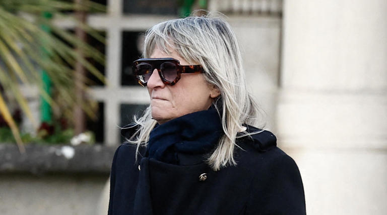 Christine Bravo trop bavarde aux obsèques d'Isabelle Mergault, Laurent Ruquier lui a "dit de se taire"