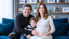 Patrick Fiori partage un instant de bonheur absolu avec sa compagne enceinte et leur fils, loin des projecteurs