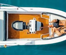 Self drive boat hire tenerife
