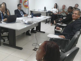 ESPÍRITO SANTO DÁ PONTAPÉ PARA CONSTRUÇÃO DAS USINAS E PRÉDIOS SOCIAIS.