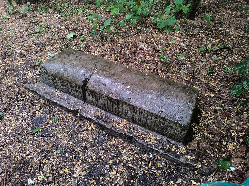 Jeden z ostatnich nagrobków żydowskich w Czyżewie.