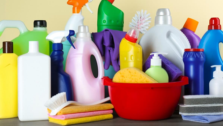 ⚠️ Cleaning Products You Should NEVER Mix (This Could Save Your Life!)
