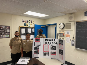 Cadets present their Pear Harbor Projects