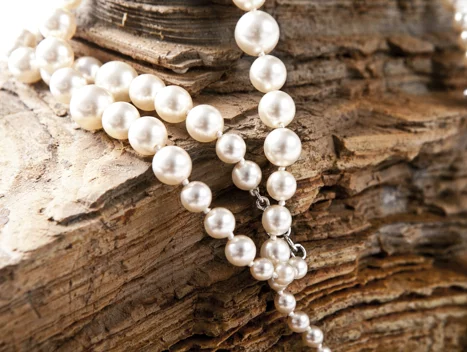jewelry-4200181920.webp