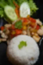 Pollo in agrodolce con riso al Yaimai Thai Restaurant