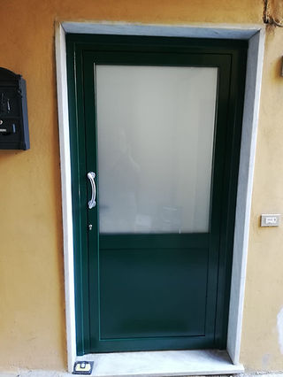 PORTONE ALLUMINIO .JPG