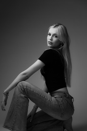 Sesja kobieca w krakowie studyjna