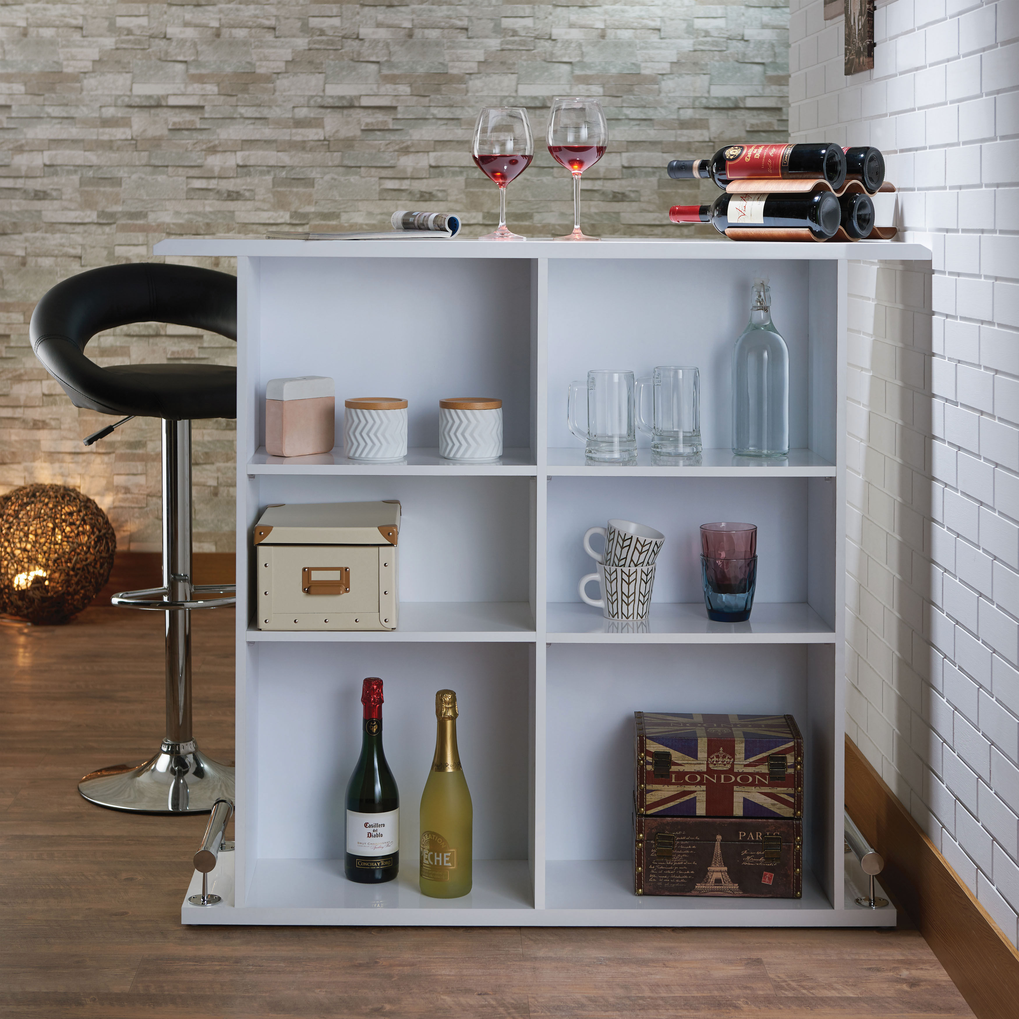 Bar Table