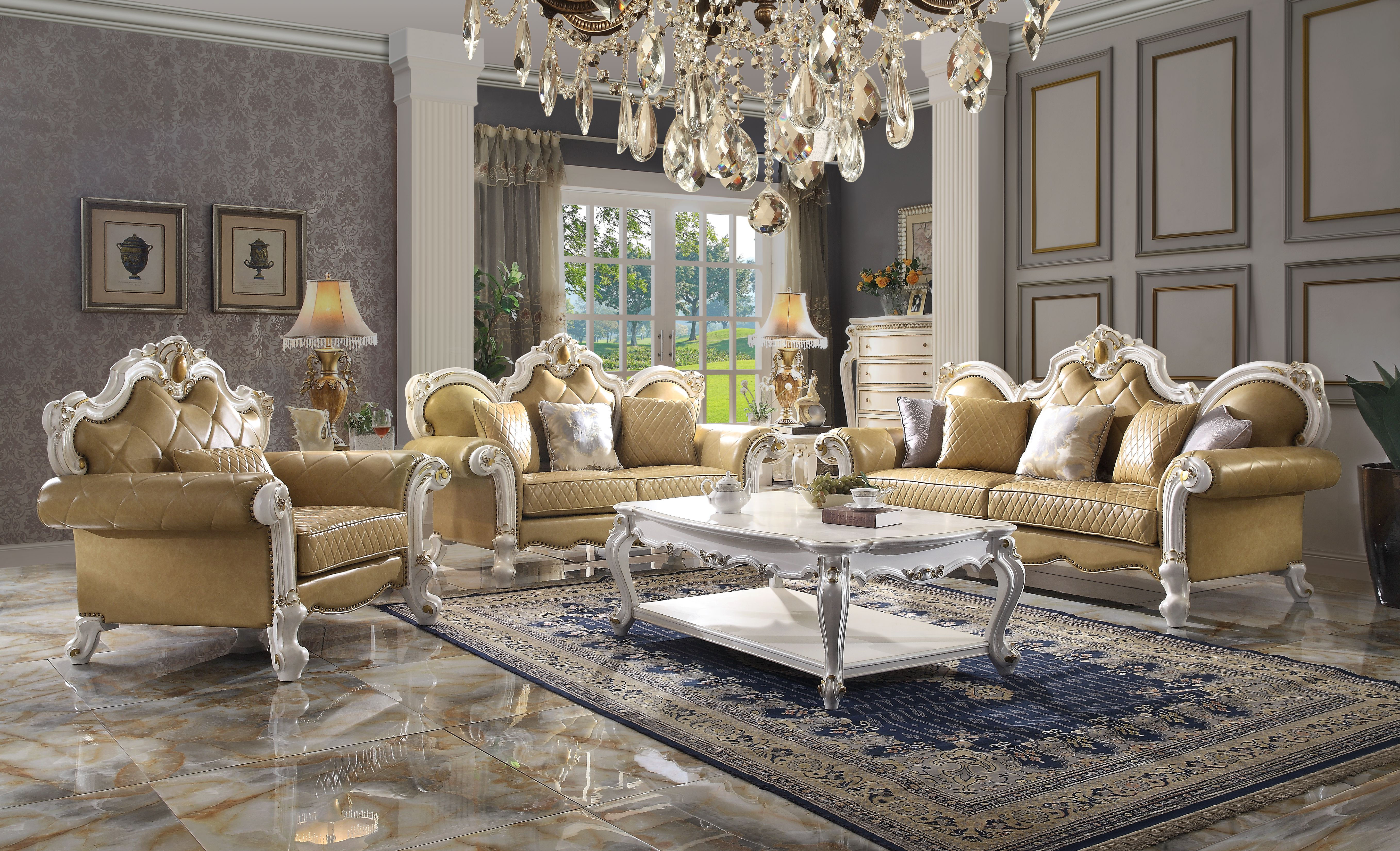 Sofa w/5 Pillows
