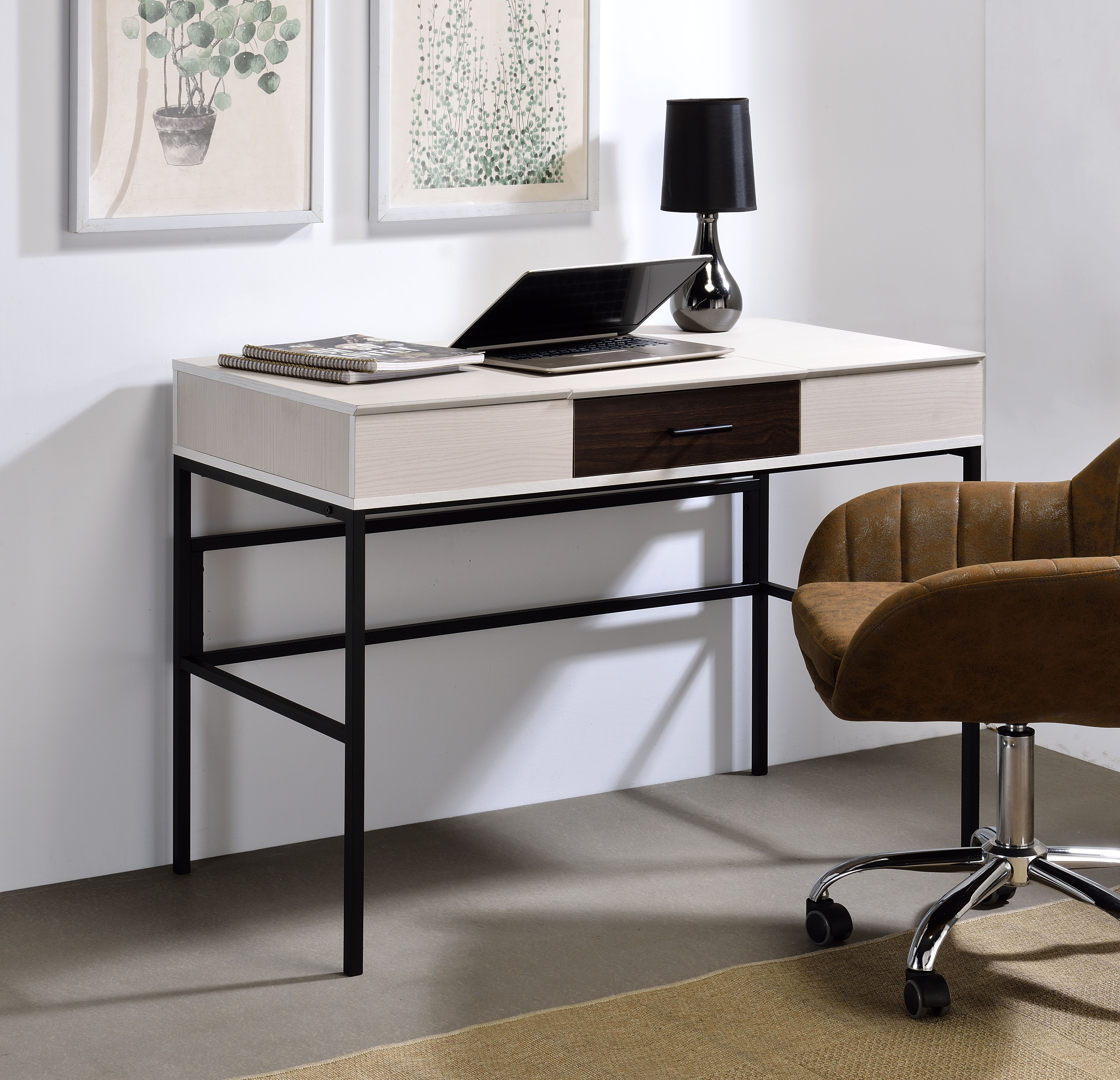 Built-in USB Port Writing Desk