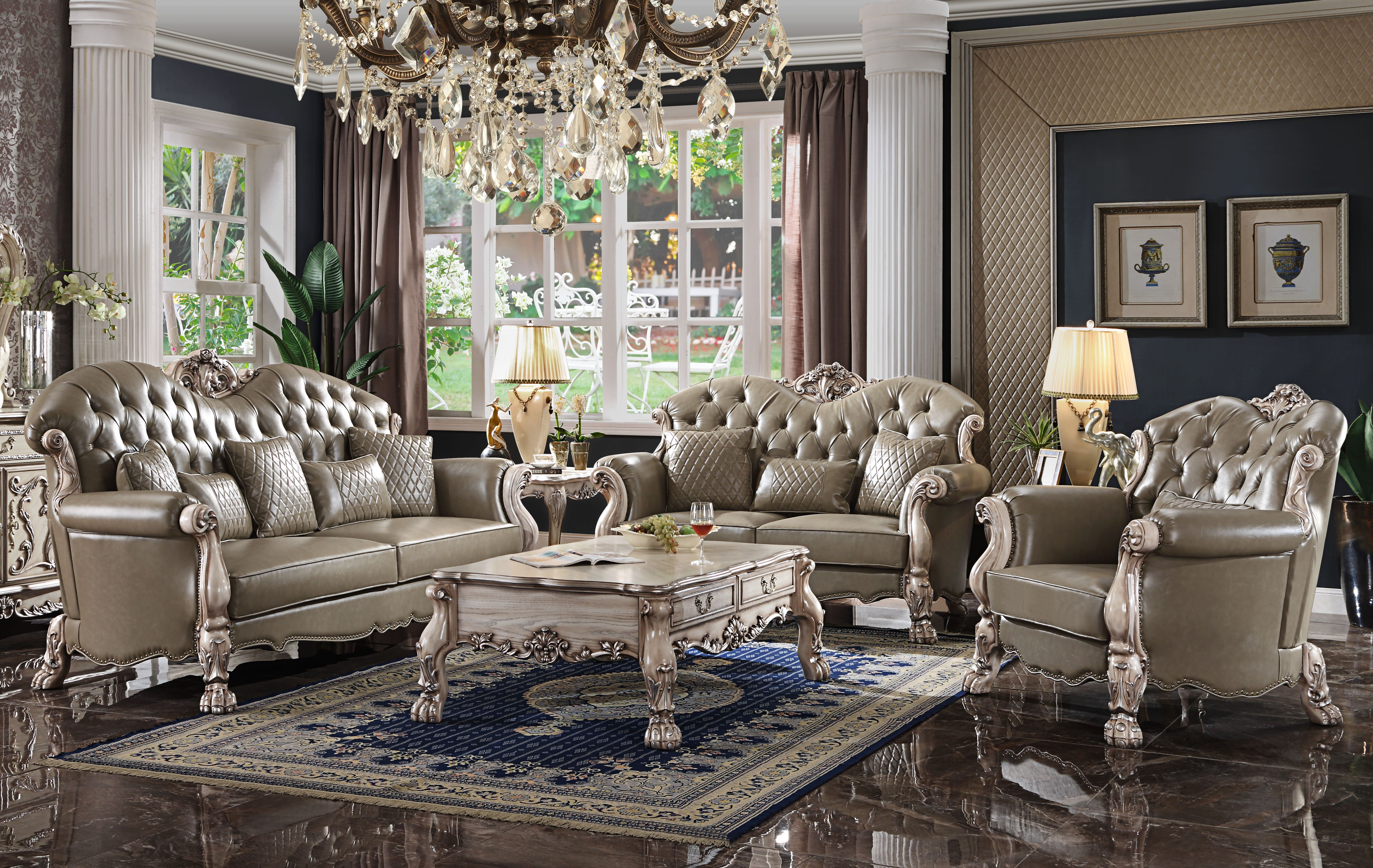 Sofa w/5 Pillows