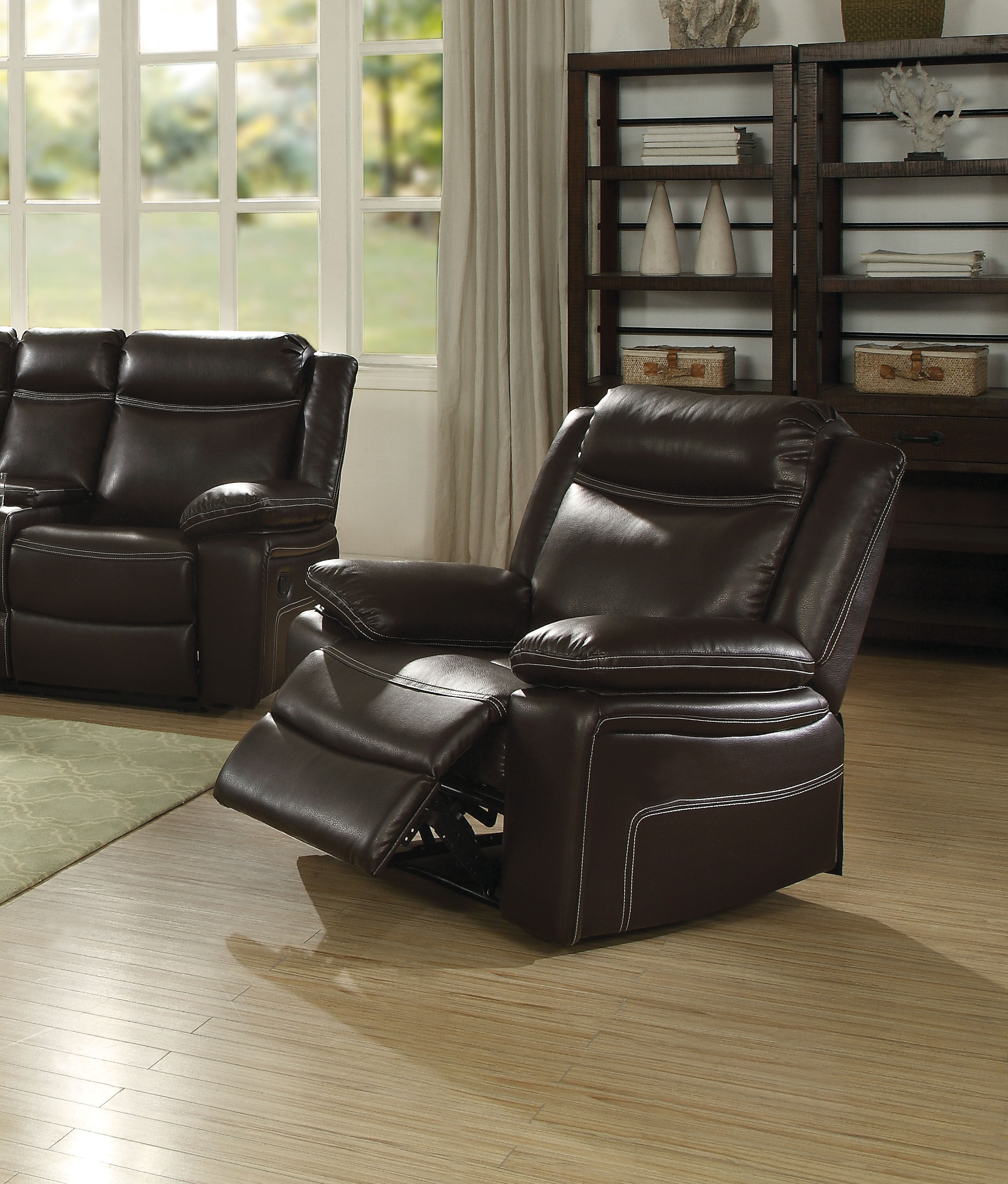 Recliner (Motion)