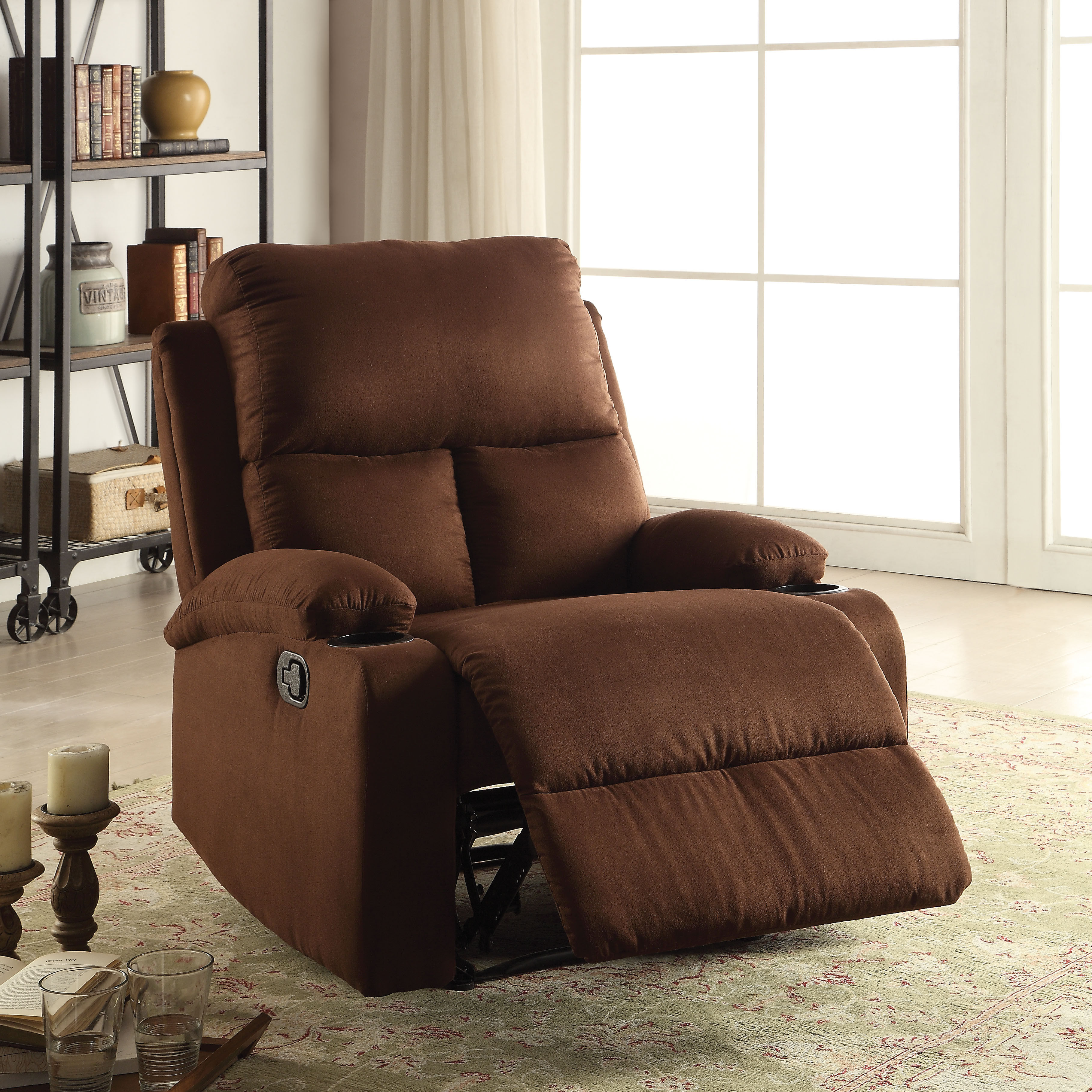 Recliner (Motion)