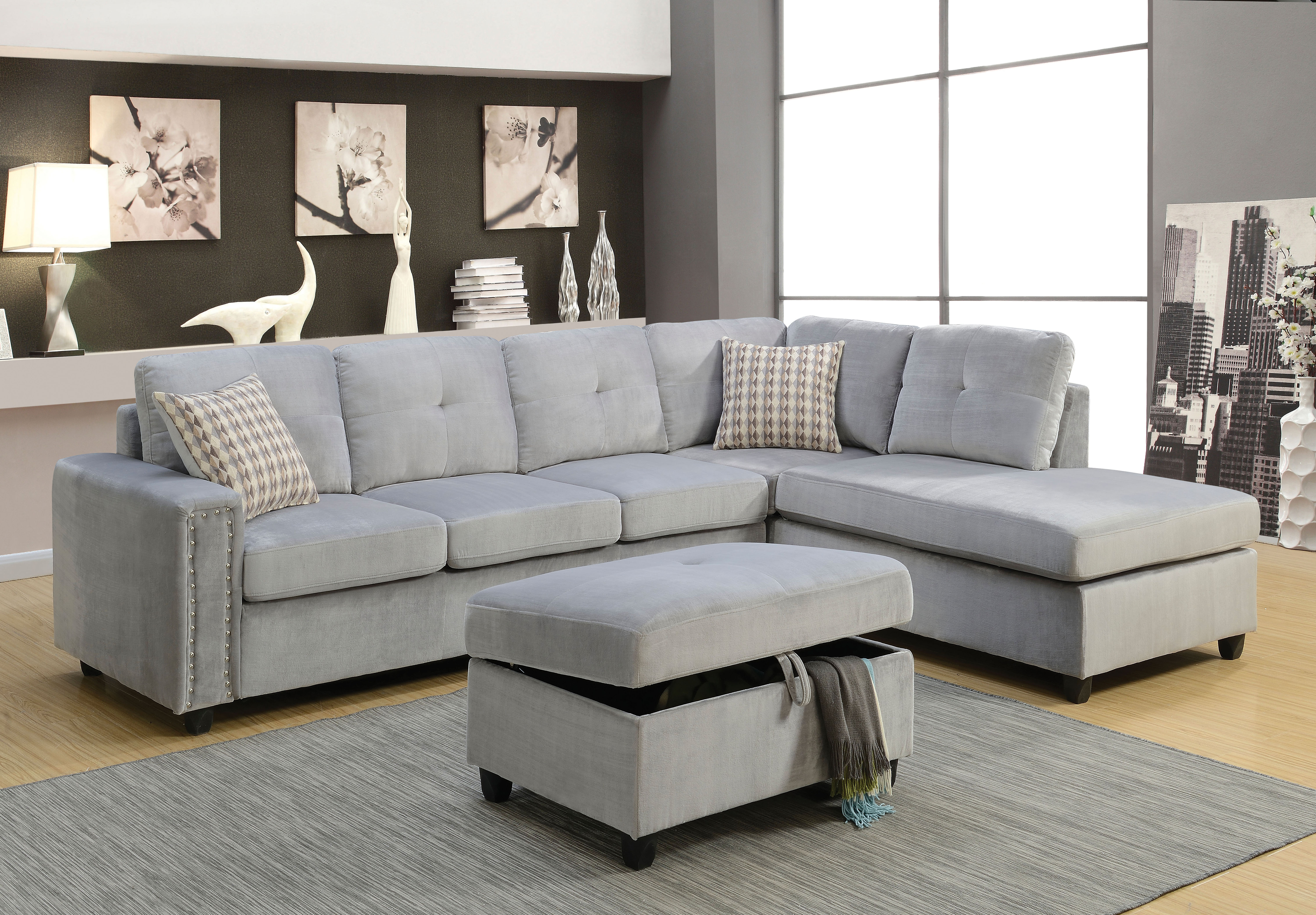 Ottoman w/Storage