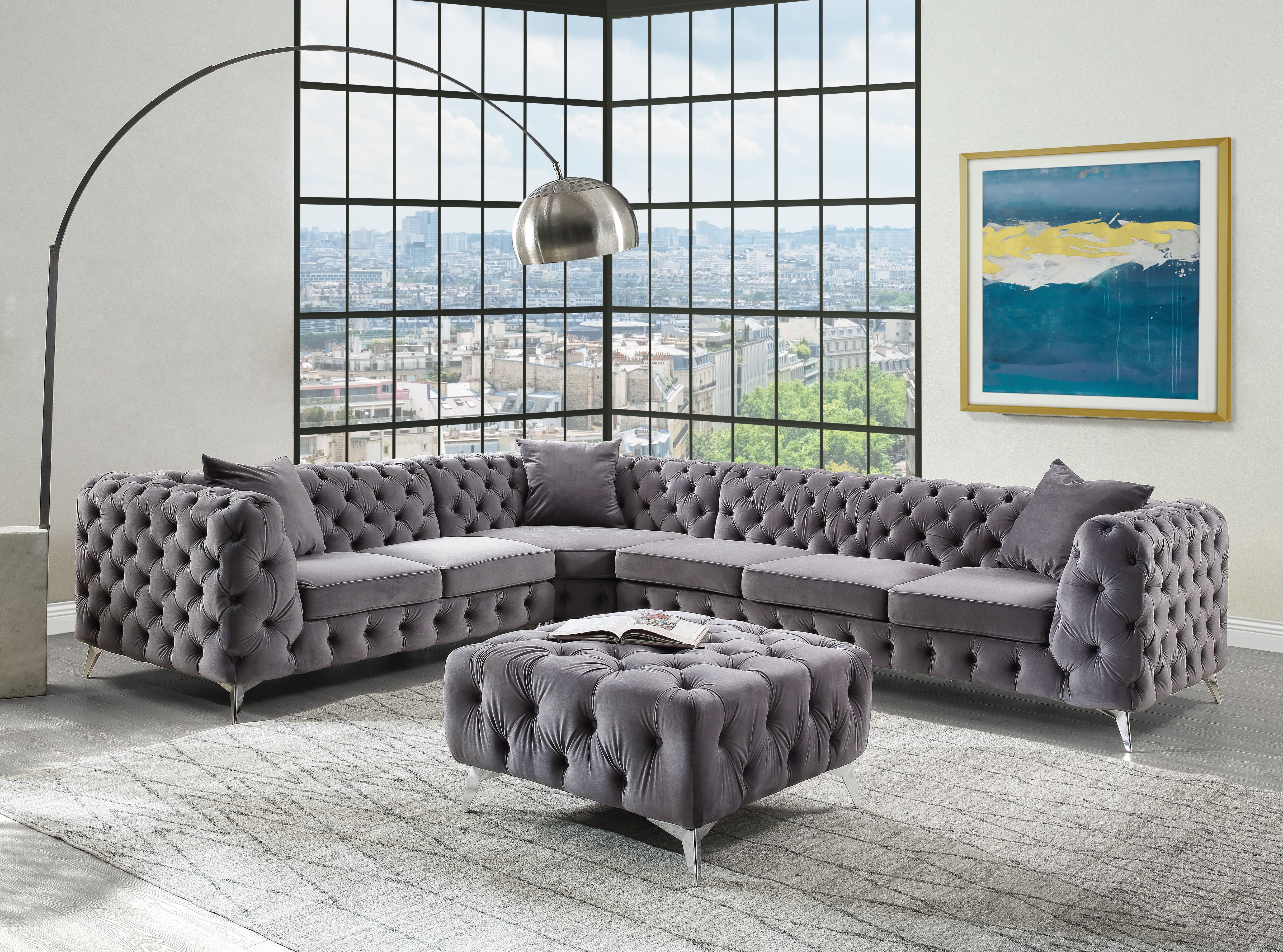 Sectional Sofa w/3 Pillows