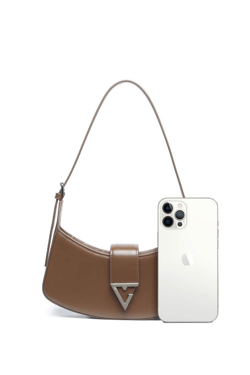 Miniature : a brown leather shoulder strap bag with ideal capacity 