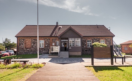 325pavilostasturismskarlisvolkovskisfoto.jpg