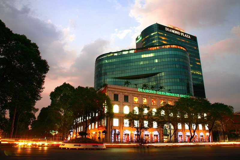 diamond-plaza-trung-tam-mua-sam-quan-1