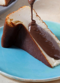 RELLA SAN SEBASTİAN CHEESECAKE