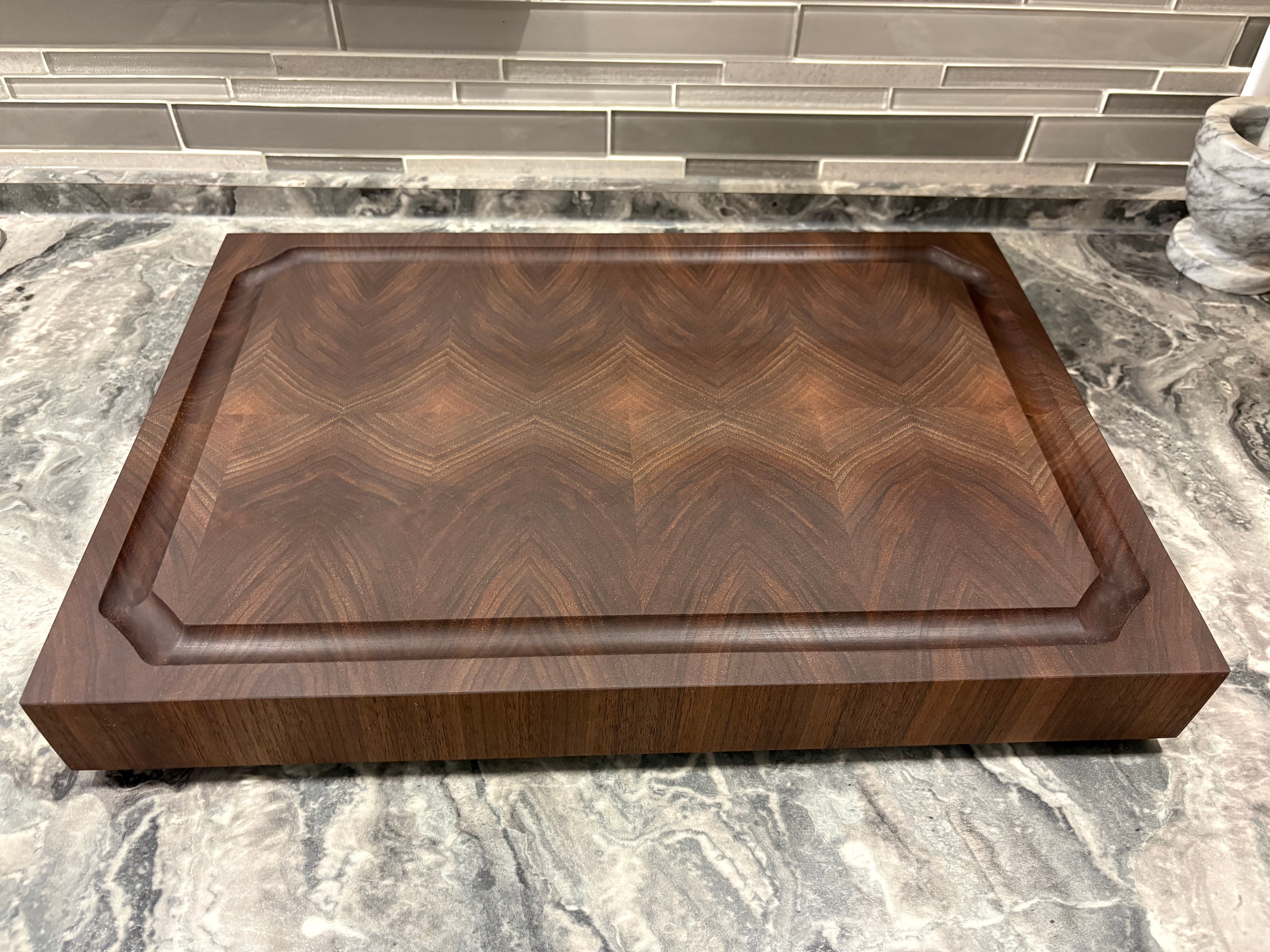 End grain cutting board made of black walnut 