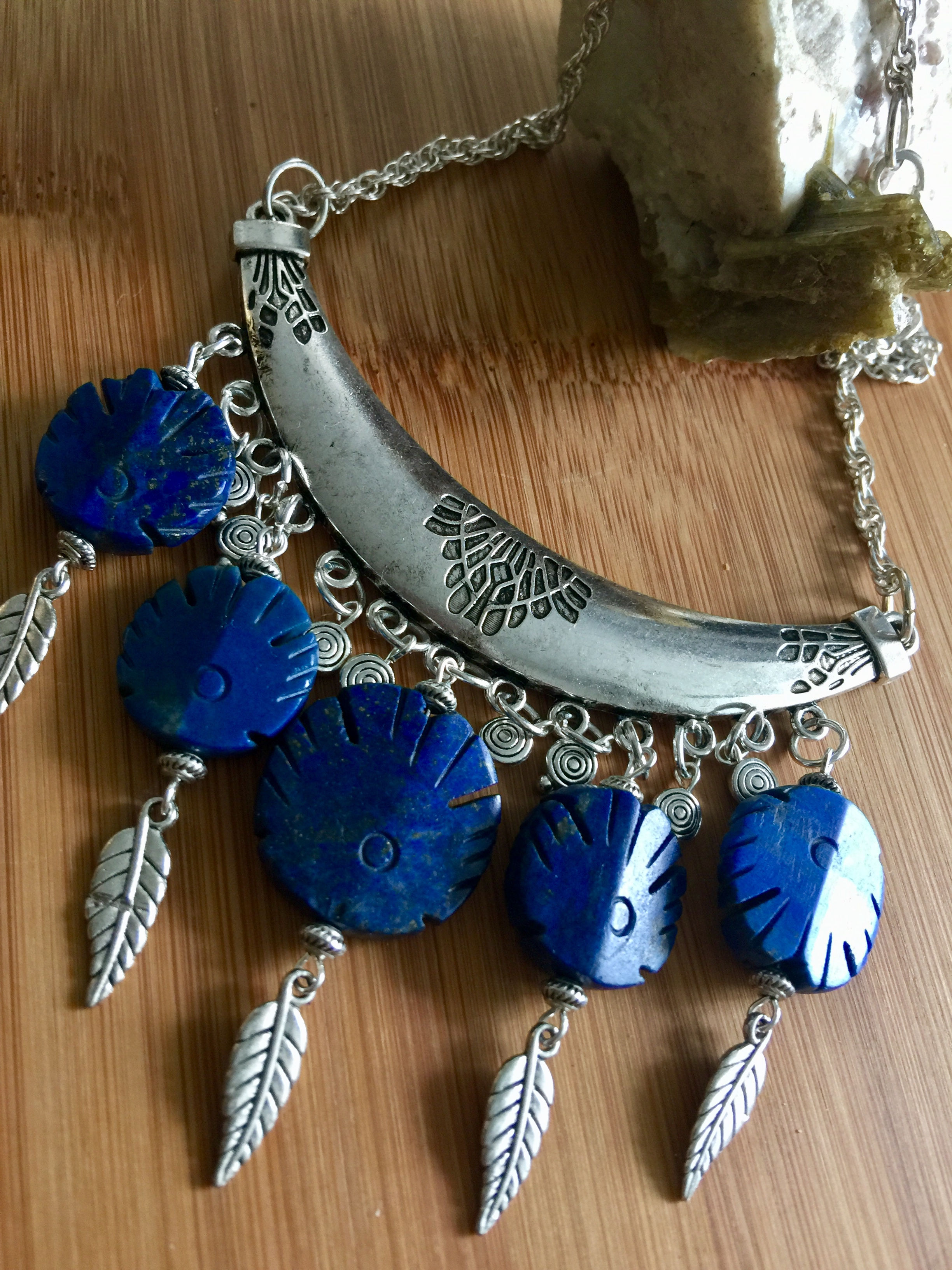 Beautiful Lapis Lazuli Stone Choker