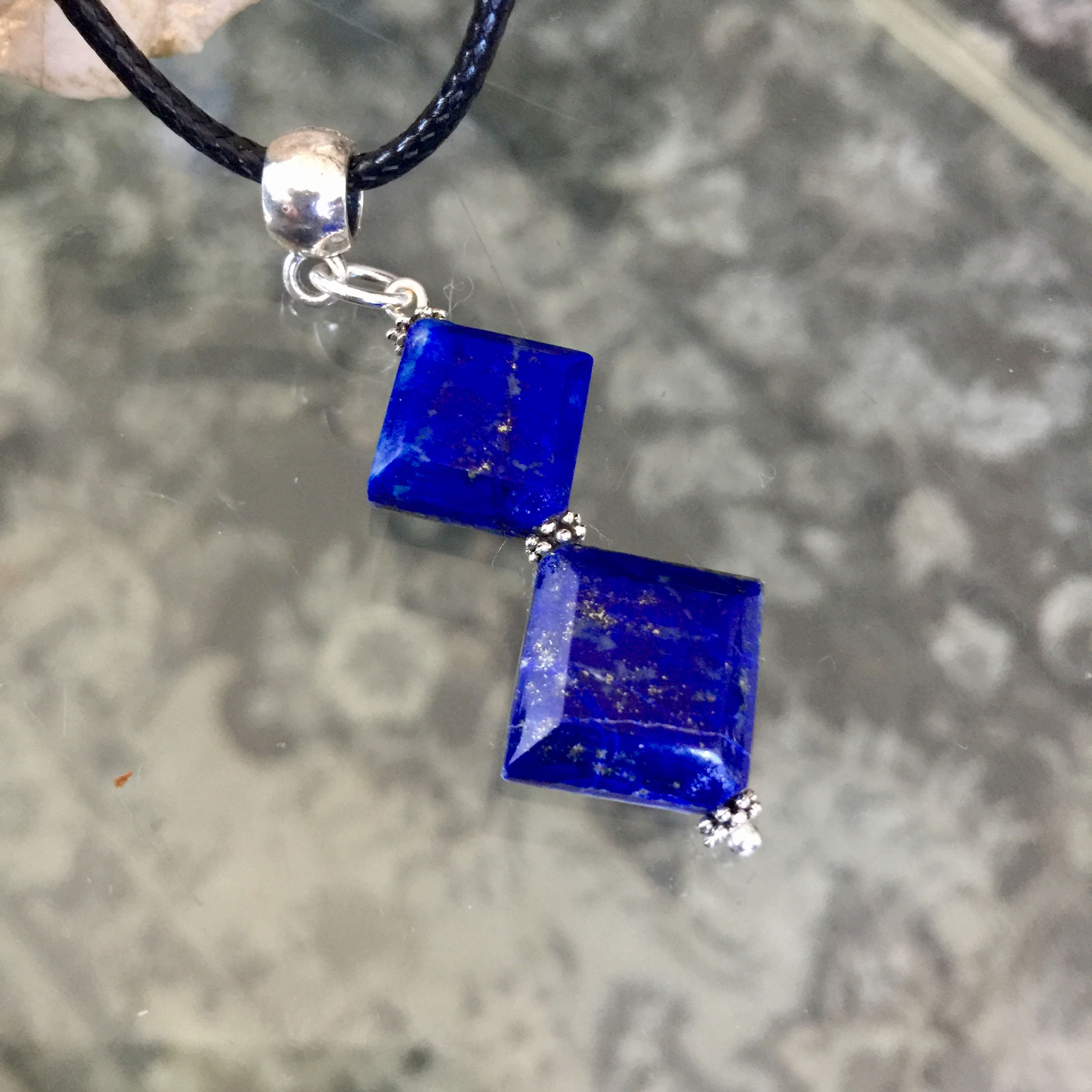 Genuine AAA-Lapis Lazuli Pendant