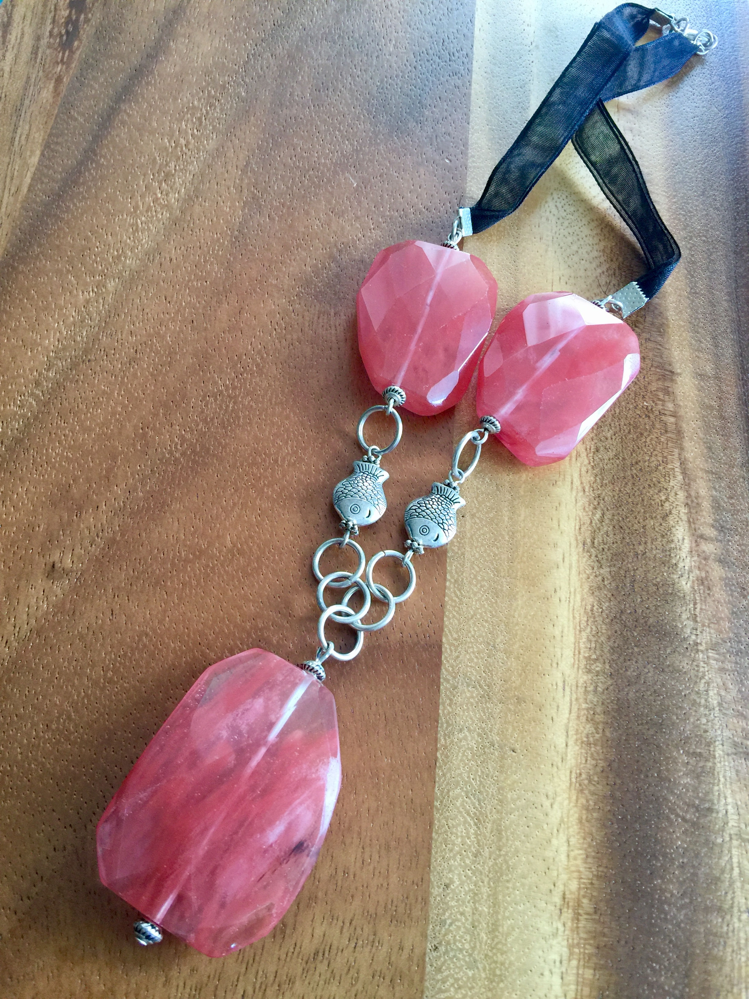 Stylish Cherry Quartz Necklace