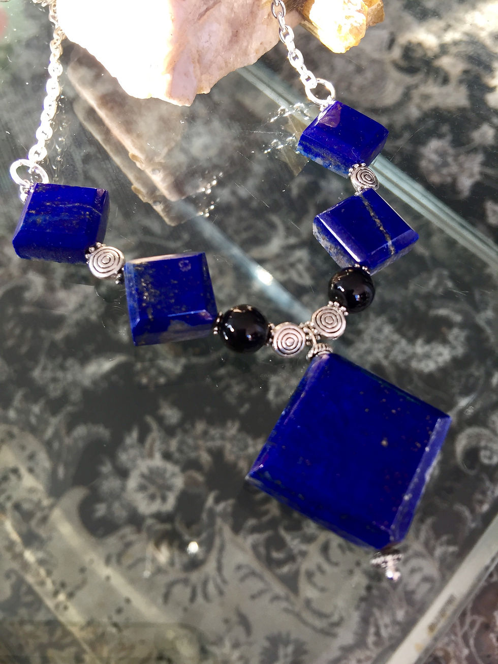 Thumbnail: Guaranty High Quality Lapis Lazuli Necklace