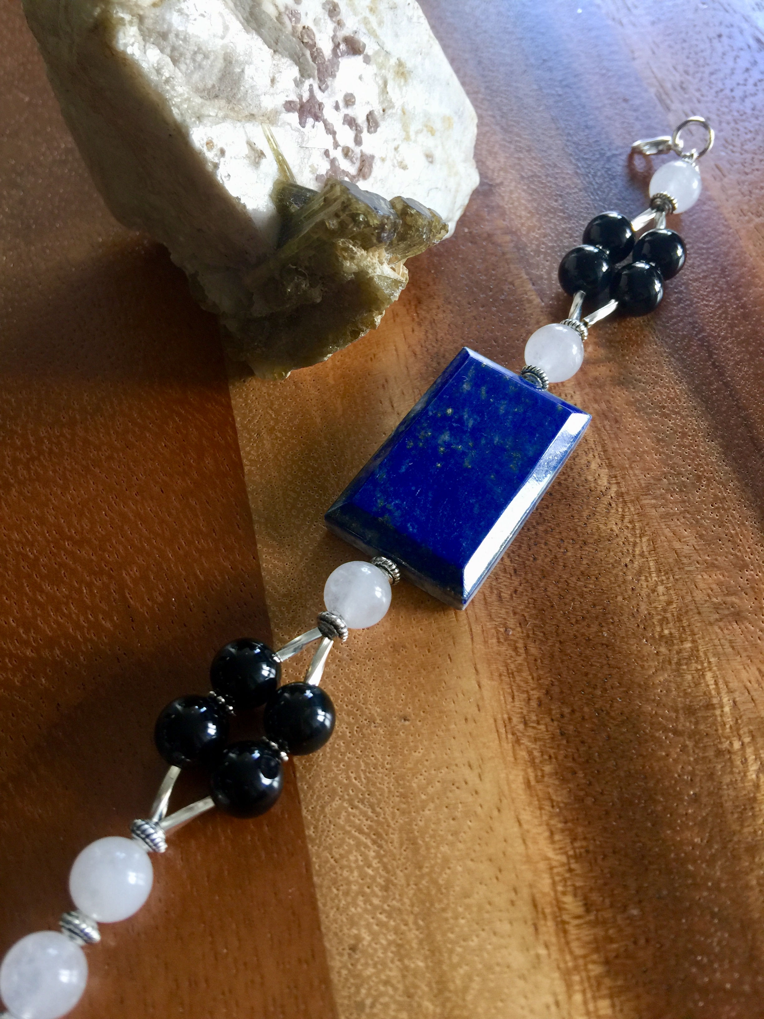 Beautiful Lapis Lazuli, Black Onyx and white onyx Bracelet. Genuine Lapis