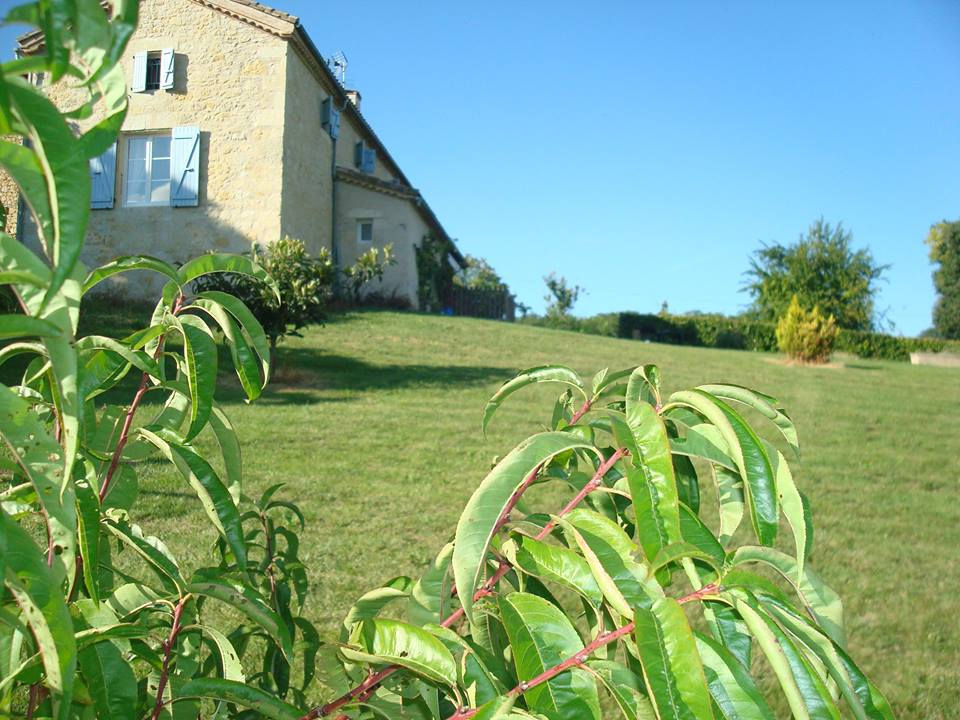 Extérieurs.