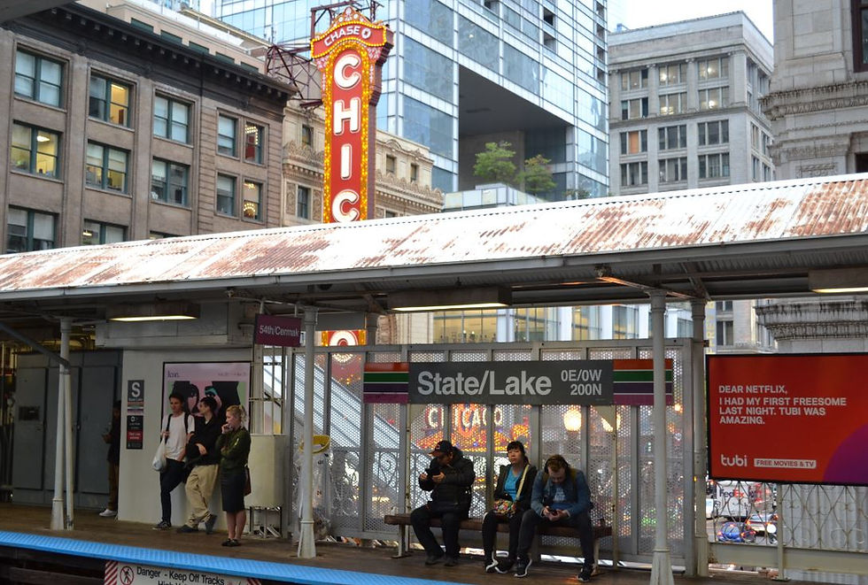 The Loop toma su nombre por el tren elevado que recorre el barrio