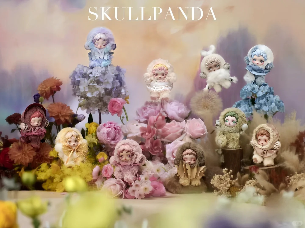 POP MART SKULLPANDA 光織園系列毛毛公仔掛飾夢幻登場!