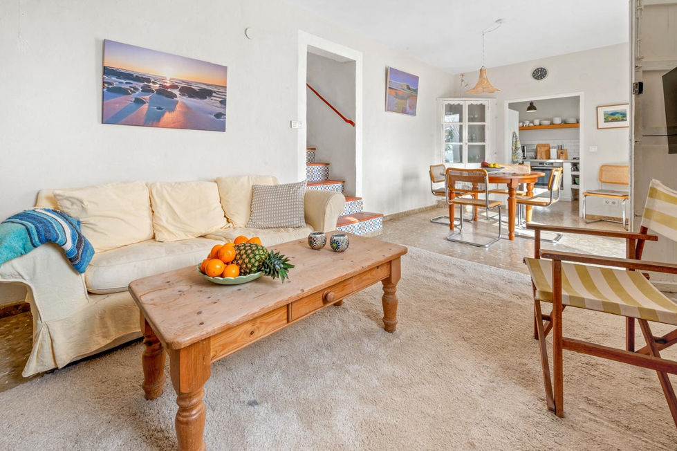 f69d9e0f-aba3-460e-a99e-9675bf2415b5